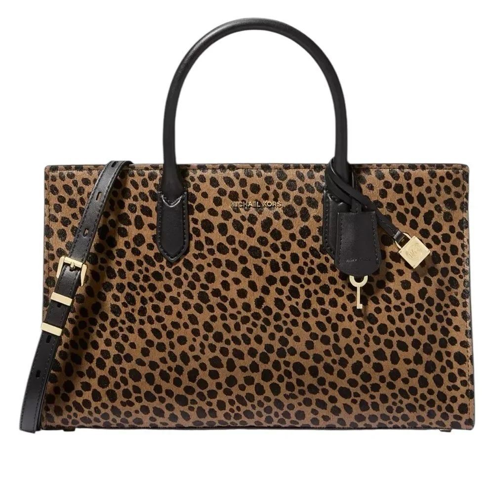 MICHAEL Michael Kors
Scarlett Medium East West Satchel